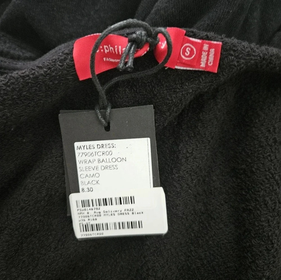 N:philanthropy myles wrap balloon long sleeve dress in black size small NWT - Picture 5 of 5